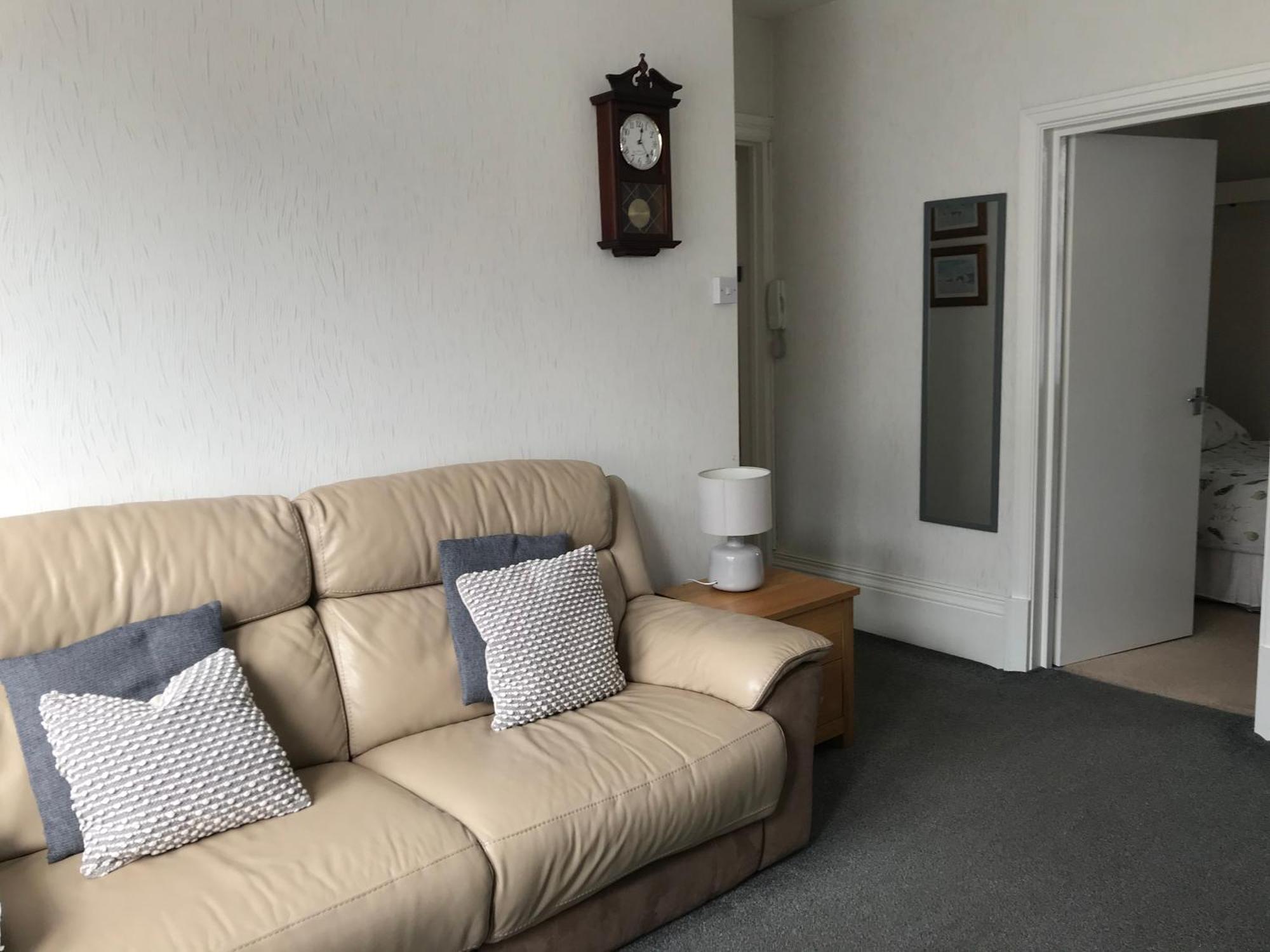 סקארבורו Parade Holiday Apartments מראה חיצוני תמונה